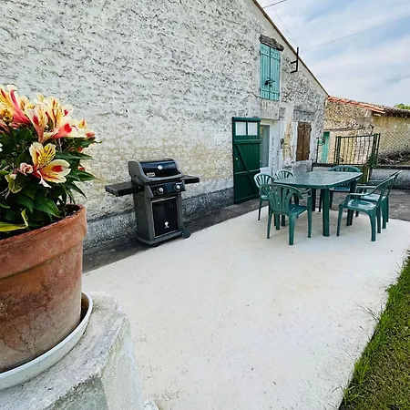 3 Etoiles Proche Jonzac #cures Thermales #parc Aquatique Les Antilles De Jonzac Σπίτι διακοπών